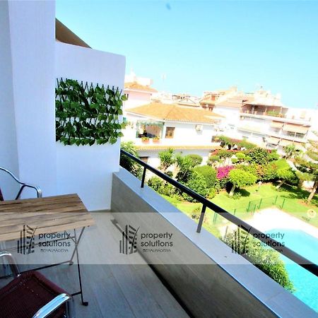 Carihuela Playa - 2ª Linea De Playa - Piscina - Parking Gratis Apartment Torremolinos Exterior photo