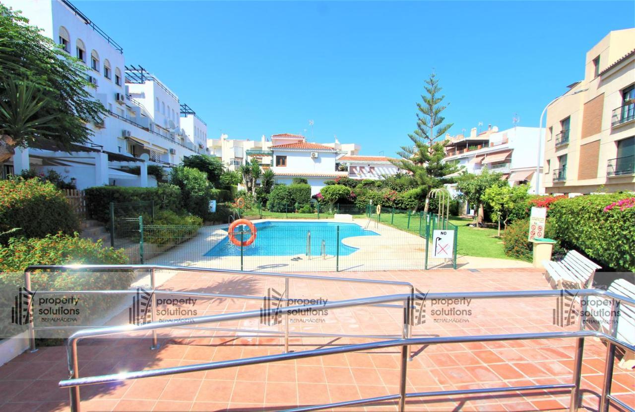 Carihuela Playa - 2ª Linea De Playa - Piscina - Parking Gratis Apartment Torremolinos Exterior photo